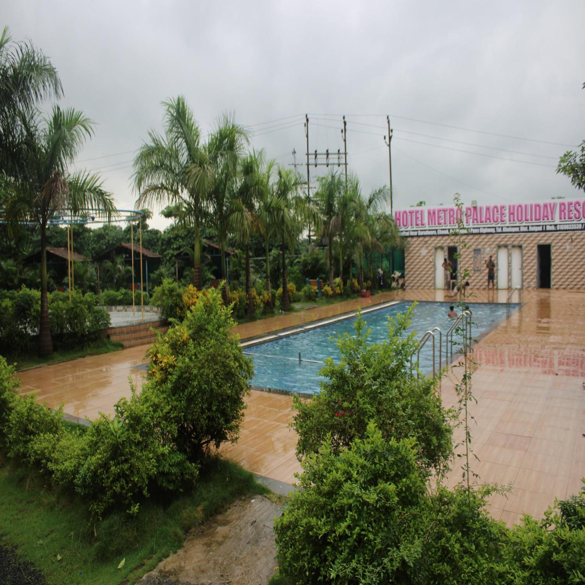 Hotel Metro Palace Resort Karjat Exteriör bild